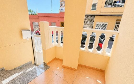 Appartement de 2 chambres à Torrevieja - GVS154205 - Photo - Small - 13