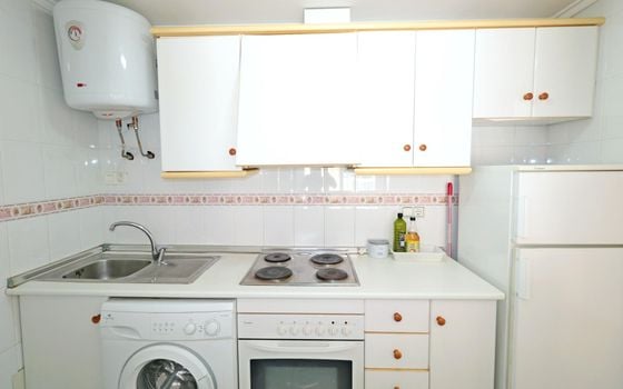 Appartement de 2 chambres à Torrevieja - AG154292 - Photo - Small - 9
