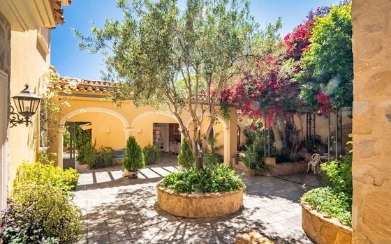 9 bedroom Villa in La Nucia - DJP154215 - Photo - Small - 40
