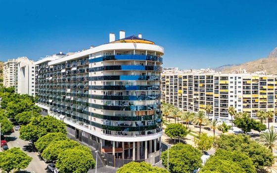 Apartamento de 3 habitaciones en Villajoyosa - DJP154221 - Foto - 2
