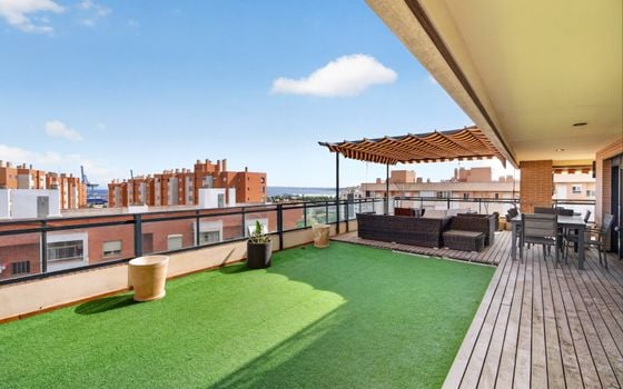 4 bedroom Penthouse in Alicante - CBE154240 - Photo - 2