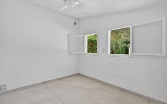 Villa de 5 habitaciones en San Vicente del Raspeig - CBE154242 - Foto - Small - 10