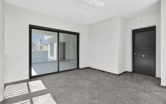 Villa de 5 habitaciones en San Vicente del Raspeig - CBE154242 - Foto - Small - 7