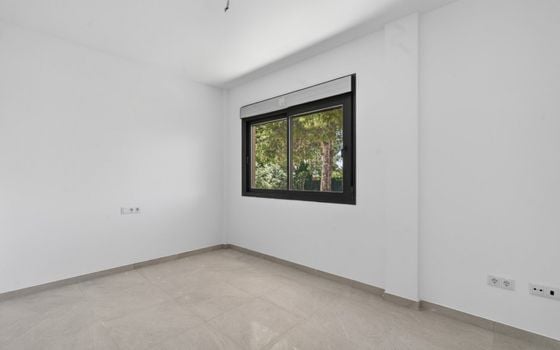 Villa de 5 habitaciones en San Vicente del Raspeig - CBE154242 - Foto - Small - 14