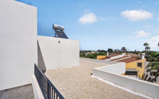 Villa de 5 habitaciones en San Vicente del Raspeig - CBE154242 - Foto - Small - 32