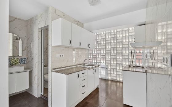 3 bedroom Apartment in Alicante - CBE154244 - Photo - 5