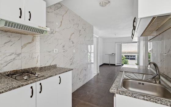 3 bedroom Apartment in Alicante - CBE154244 - Photo - 2