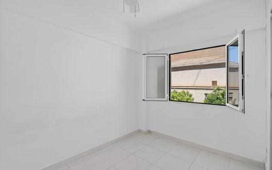 3 bedroom Apartment in Alicante - CBE154244 - Photo - Small - 10