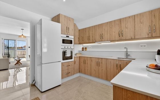 Villa de 3 chambres à Torrevieja - CBE154250 - Photo - Small - 8