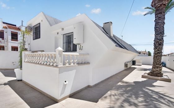 Villa de 3 chambres à Torrevieja - CBE154250 - Photo - Small - 30