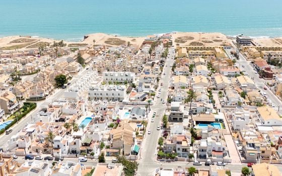 Villa de 3 chambres à Torrevieja - CBE154250 - Photo - Small - 33