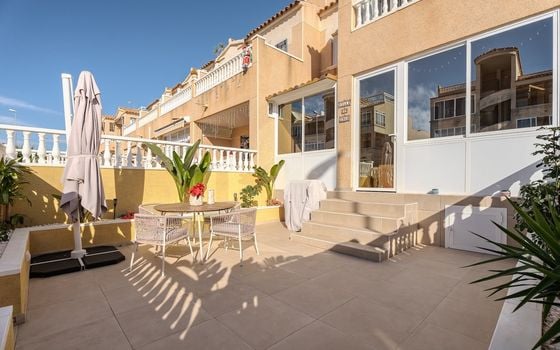 2 bedroom Apartment in Orihuela Costa - CBE154251 - Photo - 3