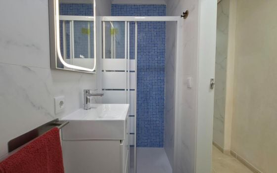 Appartement de 2 chambres à Torrevieja - AG154277 - Photo - Small - 12