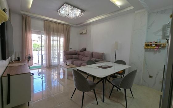 Appartement de 2 chambres à Torrevieja - AG154277 - Photo - 3