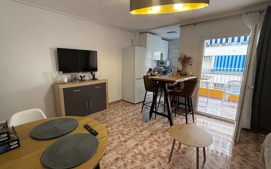 Appartement de 2 chambres à Torrevieja - AG154286 - Photo - Small - 6