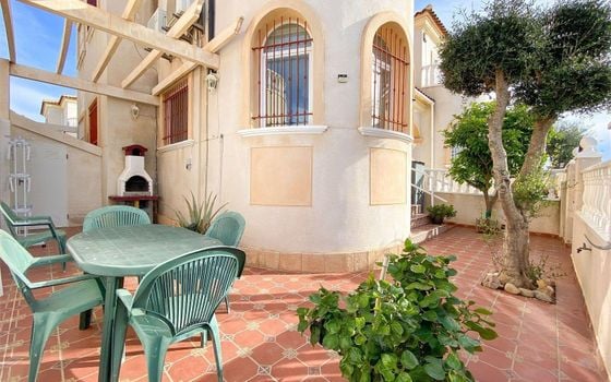 Townhouse de 3 chambres à Torrevieja - AG154299 - Photo - 3