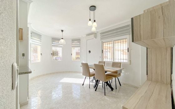3 bedroom Townhouse in Torrevieja - AG154299 - Photo - Small - 7