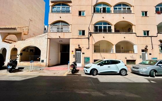 2 bedroom Apartment in Torrevieja - SLI154467 - Photo - 1