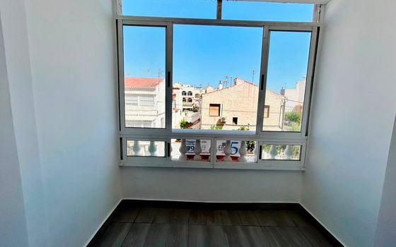 2 bedroom Apartment in Torrevieja - SLI154467 - Photo - Small - 16