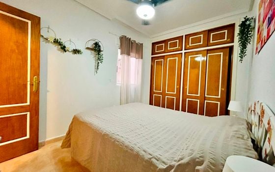 Appartement de 2 chambres à Torrevieja - SLI154468 - Photo - Small - 7