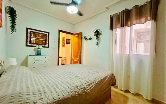 Appartement de 2 chambres à Torrevieja - SLI154468 - Photo - Small - 6