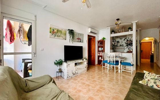 Appartement de 2 chambres à Torrevieja - SLI154468 - Photo - 3