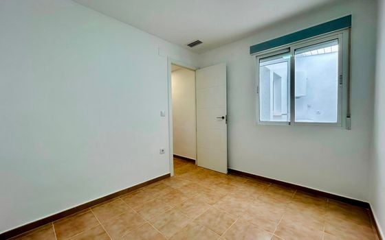 2 bedroom Bungalow in Torrevieja - SLI154470 - Photo - Small - 19