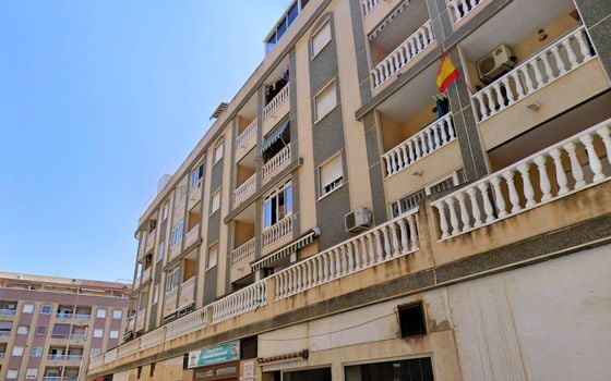 Appartement de 2 chambres à Torrevieja - SV154476 - Photo - 1