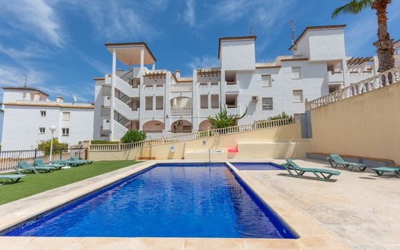 2 bedroom Apartment in Orihuela - B154619 - Photo - 1