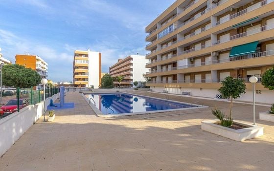 Apartament cu 2 dormitoare în Punta Prima - URE154710 - Imagini - 1