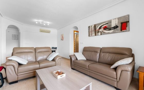 2 bedroom Apartment in Orihuela Costa - CBW154711 - Photo - 4
