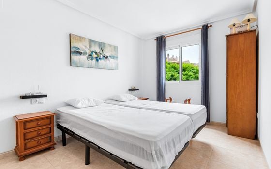 2 bedroom Apartment in Orihuela Costa - CBW154711 - Photo - Small - 16