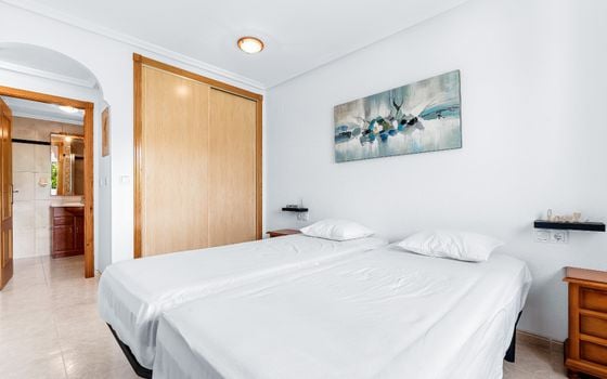 2 bedroom Apartment in Orihuela Costa - CBW154711 - Photo - Small - 17