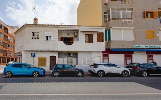 Bungalow de 3 habitaciones en Torrevieja - TIM154725 - Foto - 1