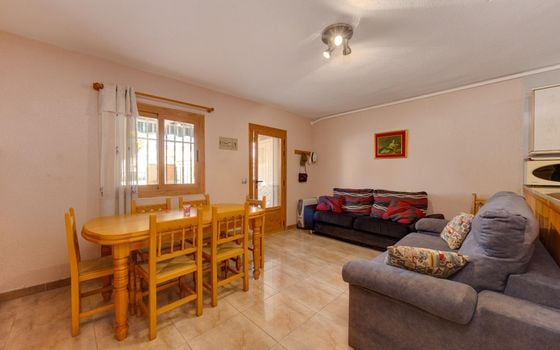 3 bedroom Townhouse in Torrevieja - CYM154870 - Photo - Small - 9