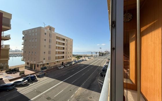 Appartement de 3 chambres à Torrevieja - AG154887 - Photo - Small - 30