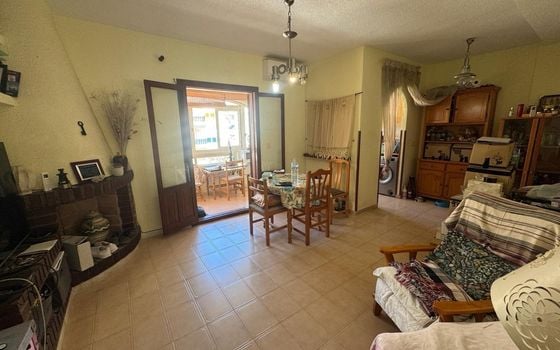 Duplex de 3 habitaciones en Torrevieja - AG154888 - Foto - 1