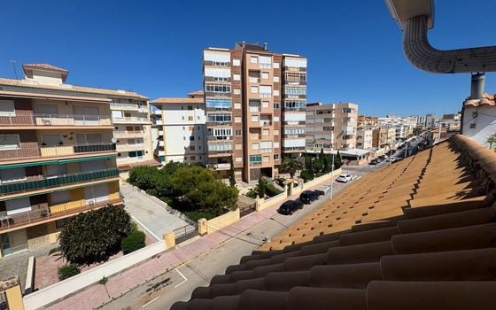 Duplex de 3 chambres à Torrevieja - AG154888 - Photo - Small - 18