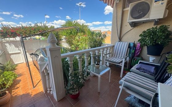 Townhouse de 3 chambres à Torrevieja - AG154892 - Photo - 2