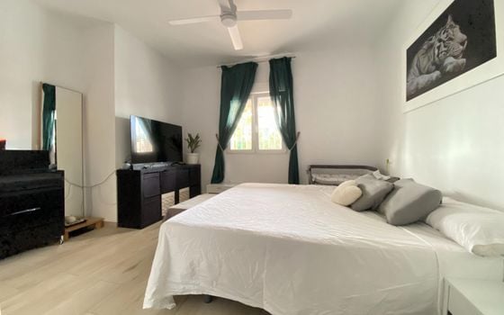 3 bedroom Villa in Torrevieja - AG156080 - Photo - Small - 8