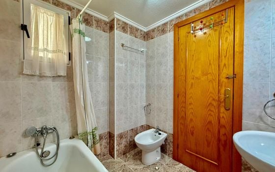 2 bedroom Apartment in Torrevieja - AG154894 - Photo - Small - 20