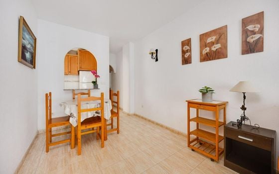 Appartement de 2 chambres à Torrevieja - AG154902 - Photo - Small - 8