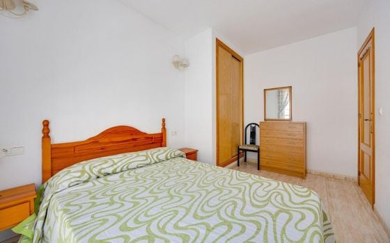 Appartement de 2 chambres à Torrevieja - AG154902 - Photo - Small - 14