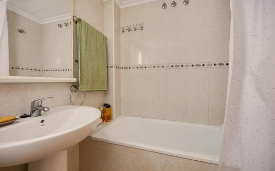 Appartement de 2 chambres à Torrevieja - AG154902 - Photo - Small - 18