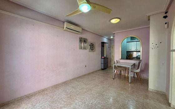 Appartement de 2 chambres à Torrevieja - AG155062 - Photo - Small - 9
