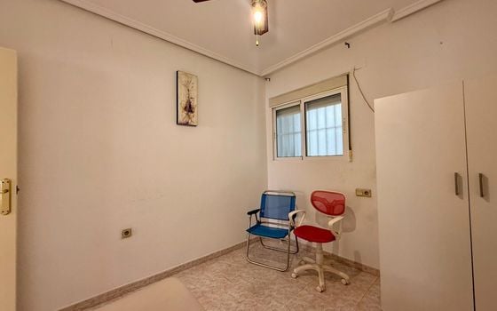 Appartement de 2 chambres à Torrevieja - AG155062 - Photo - Small - 18