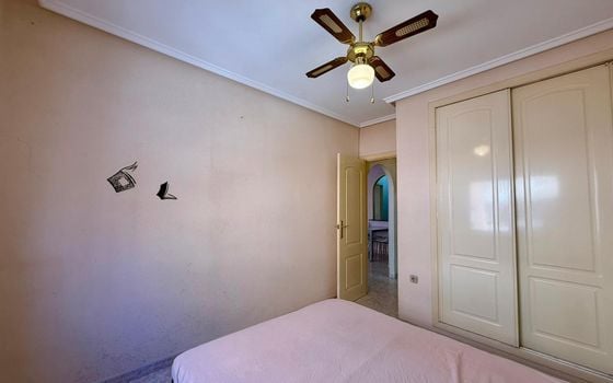 Appartement de 2 chambres à Torrevieja - AG155062 - Photo - Small - 16