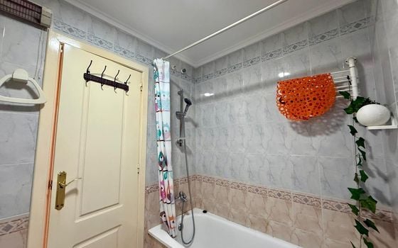 Appartement de 2 chambres à Torrevieja - AG155062 - Photo - Small - 20