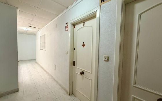 Appartement de 2 chambres à Torrevieja - AG155062 - Photo - Small - 25