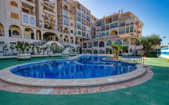 Penthouse de 1 chambre à Torrevieja - GVS155177 - Photo - 1